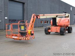 JLG 800AJ