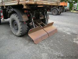 UNIMOG Unimog U1250 mit Kran