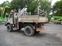 MERCEDES-BENZ Unimog U1250 mit Kran MKG 105