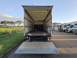 DAF LF 230 11.9T AIRCO 6 CYL.