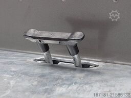 HUMBAUR HTK 3000.31 mit Stahlgitteraufsatz, E-Pumpe