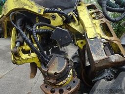 John Deere 1270E
