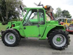 Merlo P26.6 mit Schnellwechsler + Palettengabel