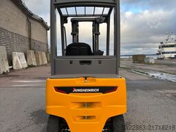 Jungheinrich EFG 320
