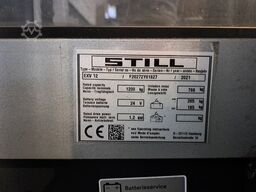 Still EXV 12
