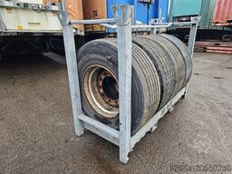 FIRESTONE / LEAD / NEXT TREAD/ TRAILER TIRE.