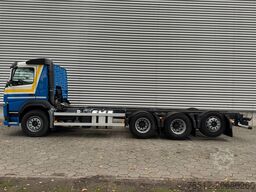 Volvo FM 410 / 8X4 / I-Shift / ADR / Tridem / TUV: 6-...