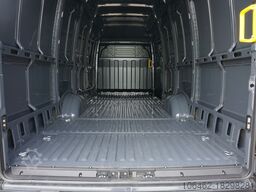 Iveco Daily Kasten 35S18 HI-Matic L4H3 18m³+AHK+ACC+NAVI