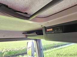 MAN 18.240 TGM AIRCO TAILLIFT