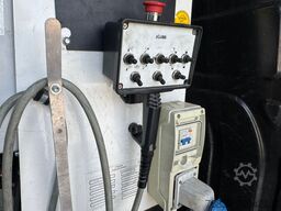 Renault Master K 38 220 KG 2 persoonslift