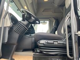 FORD F-Max 500 / 4x2 / Retarder / Navi / 1. Hand