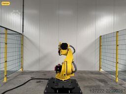 FANUC R-2000iB/210F