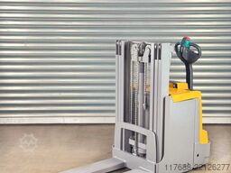 Jungheinrich EJD 220 - Service Neu -nur 2423 Std. Batterie 90%