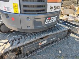 Bobcat E26