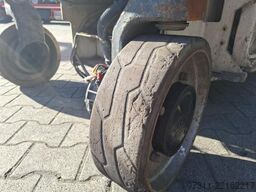JLG 3246ES