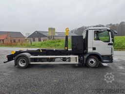 MAN TGL 12.250 with NEW Containersystem / Hooklift ...