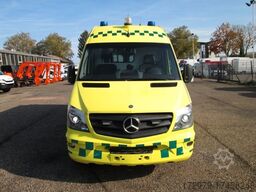 MERCEDES-BENZ Sprinter 316 *2+2 Sitzer*Rettungswagen*2xKlima*