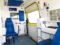 MERCEDES-BENZ Sprinter 316 *2+2 Sitzer*Rettungswagen*2xKlima*