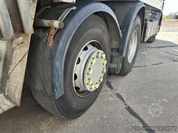 RENAULT D26 WIDE 320 - 6X2 - E6 - FAUN