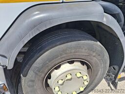 RENAULT D26 WIDE 320 - 6X2 - E6 - FAUN