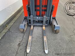 Linde R12B