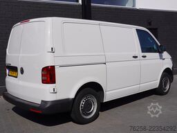 Volkswagen Transporter 2.0 TDI - EURO 6 - Airco - Navi - C...