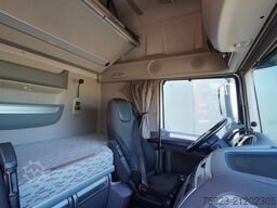 DAF XF 460 – 8x2 hooklift truck