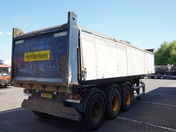 Renders Tipper trailer