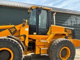 JCB 436HT