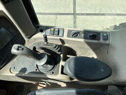 JCB 436HT