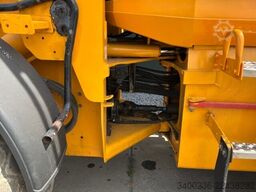 JCB 436HT