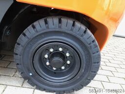Doosan D 30 NXP    Neugerät