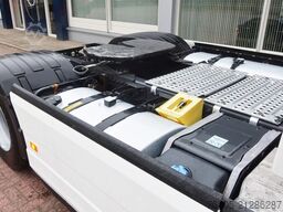 Volvo FH 4x2 bed 2x Holland Truck