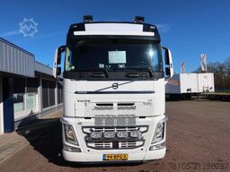 Volvo FH 4x2 bed 2x Holland Truck