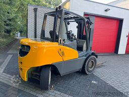 Jungheinrich DFG5  45 5OOO KG  3-Delige mast. Perkins motor