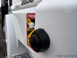 Mercedes-Benz axor 2535