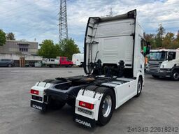 SCANIA R450 4x2