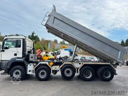 MAN TGS 41.480 10x4 Moser