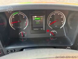 SCANIA P450 4x2
