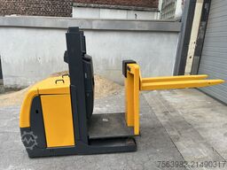 Jungheinrich EKS 110
