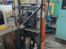 FERROMATIK MILACRON K110D-S/2F / 2K