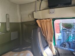 Volvo FH 8x4 Chassis SEE VIDEO