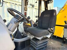 JCB 3CX Compact / 2022 BJ / Hammer + Schaufeln