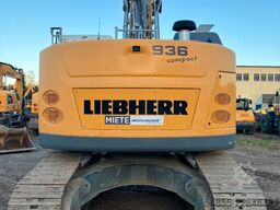 LIEBHERR R936