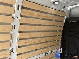 Iveco Daily 35S14V A8  Cruise Control • Automaat • Ap...