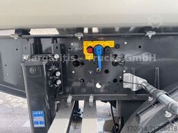 SCHMITZ CARGOBULL SKI 24SL 7.2- 28.2m3/ne/Liftachse/LED