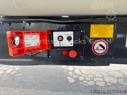 SCHMITZ CARGOBULL SKI 24SL 7.2- 28.2m3/ne/Liftachse/LED