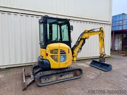 KOMATSU PC26MR-3 / 2020 BJ / 2.082 H /  2 x Löffel