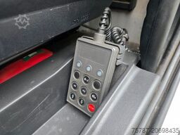 IVECO 80-220 Eurocargo, Gardine, ladebordwand