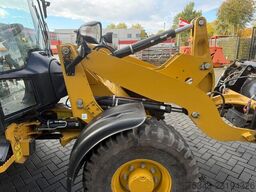 Caterpillar 906 | With pallet forks | With Folding bucket |...
